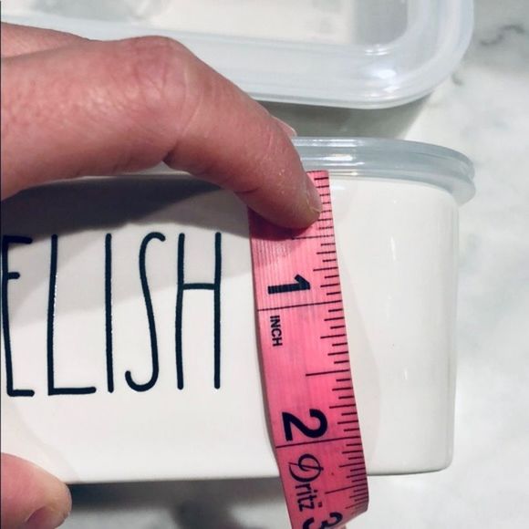 NWT Rae Dunn 2 pieces Lunch & Delish Ceramic Containers Set with Vented Lid New - Picture 13 of 15